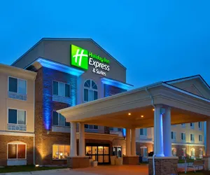 Photo 2 - Holiday Inn Express & Suites Mattoon, an IHG Hotel