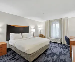 Photo 3 - Fairfield Inn & Suites by Marriott Omaha Downtown