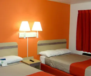 Photo 5 - Motel 6 Marysville, CA