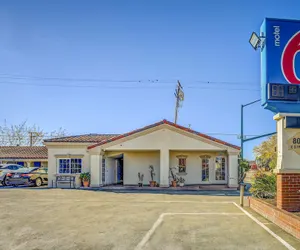 Photo 2 - Motel 6 Marysville, CA