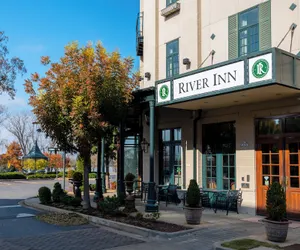 Photo 2 - River Inn of Harbor Town