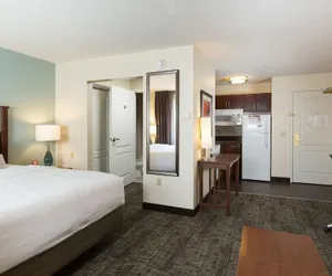 Photo 5 - Staybridge Suites Toledo - Maumee, an IHG Hotel