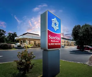 Photo 2 - SureStay Plus Hotel by Best Western Southern Pines Pinehurst