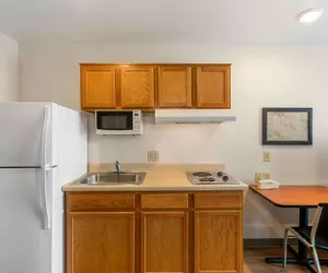 Photo 4 - Extended Stay America Select Suites - Firestone