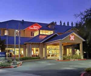 Photo 2 - Hilton Garden Inn Sonoma County Airport