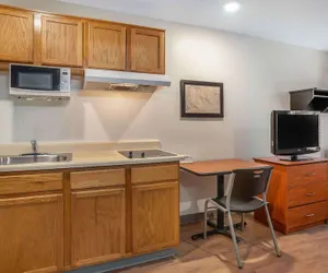 Photo 4 - Extended Stay America Select Suites - Tallahassee - East