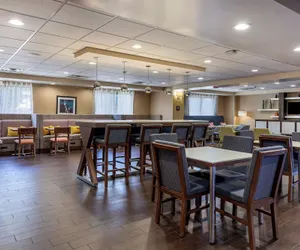 Photo 3 - Hampton Inn Norco-Corona-Eastvale