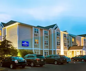 Photo 2 - Microtel Inn & Suites by Wyndham York