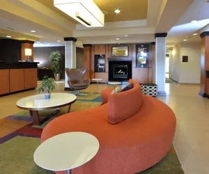 Photo 2 - Fairfield Inn & Suites by Marriott