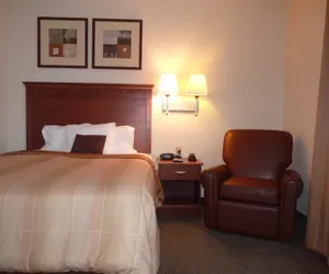 Photo 2 - Candlewood Suites Fayetteville – University of Arkansas, an IHG Hotel