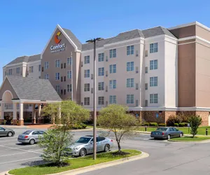 Photo 2 - Comfort Inn & Suites