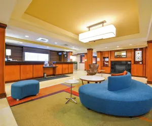 Photo 4 - Fairfield Inn & Suites by Marriott White Marsh