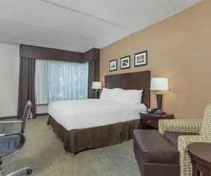 Photo 5 - Holiday Inn Louisville Airport - Fair/Expo, an IHG Hotel