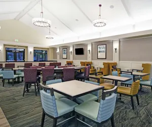 Photo 5 - Homewood Suites by Hilton Denver Int'l Airport