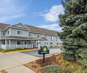 Photo 2 - Days Inn by Wyndham Ames