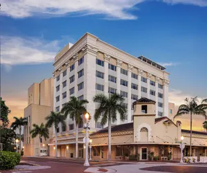 Photo 2 - The Banyan Hotel Fort Myers, Tapestry Collection by Hilton