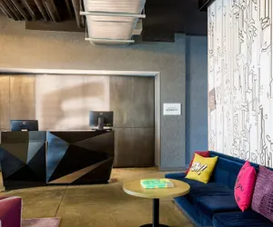 Photo 3 - Aloft Charleston Airport & Convention Center