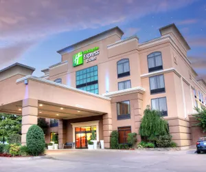 Photo 2 - Holiday Inn Express Suites South - Tyler, an IHG Hotel