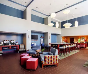 Photo 3 - Hampton Inn & Suites Poughkeepsie