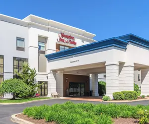 Photo 2 - Hampton Inn & Suites Hartford-Manchester