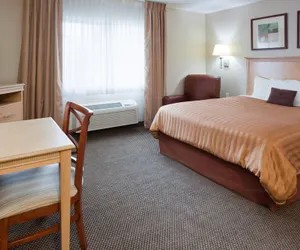 Photo 5 - Candlewood Suites Milwaukee Brown Deer, an IHG Hotel