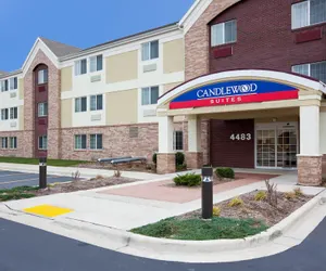 Photo 2 - Candlewood Suites Milwaukee Brown Deer, an IHG Hotel