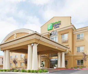 Photo 2 - Holiday Inn Express & Suites Salinas, an IHG Hotel