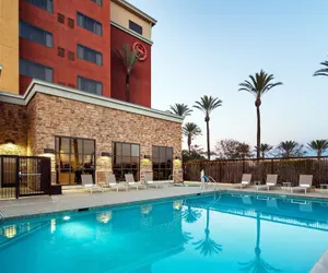 Photo 2 - Sheraton Garden Grove-Anaheim South Hotel