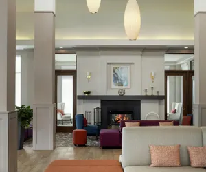 Photo 4 - Hilton Garden Inn Riverhead