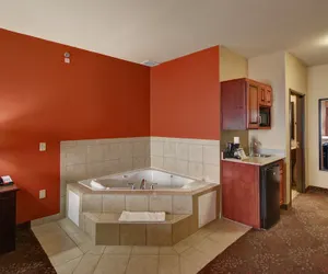 Photo 4 - Holiday Inn Express & Suites Altus, an IHG Hotel