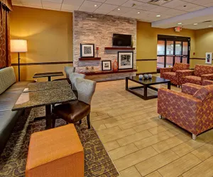 Photo 4 - Hampton Inn Crossville