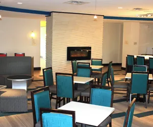 Photo 4 - Springhill Suites by Marriott Oklahoma City Airport