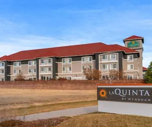 Photo 2 - La Quinta Inn & Suites by Wyndham Loveland/Estes Park