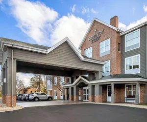 Photo 2 - Country Inn & Suites by Radisson, Red Wing, MN