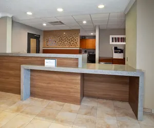 Photo 4 - Candlewood Suites Kenosha by IHG