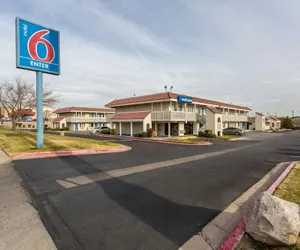 Photo 2 - Motel 6 El Paso, TX - East