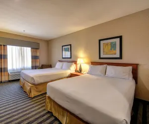 Photo 3 - Holiday Inn Express Hotel & Suites Manteca, an IHG Hotel