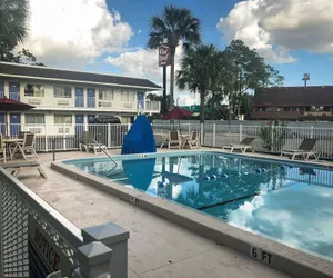 Photo 2 - Motel 6 Jacksonville, FL - Orange Park