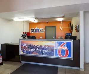 Photo 5 - Motel 6 Mesa, AZ - South