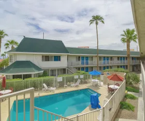 Photo 2 - Motel 6 Yuma, AZ - East