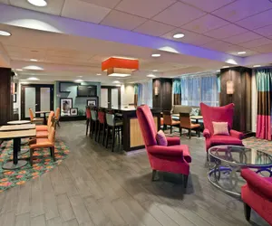 Photo 4 - Hampton Inn Ithaca