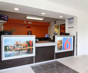 Photo 4 - Motel 6 Middleburg Heights, OH - Cleveland