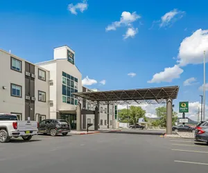 Photo 2 - Quality Inn