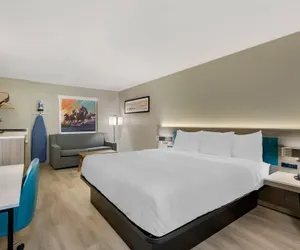 Photo 2 - Quality Inn