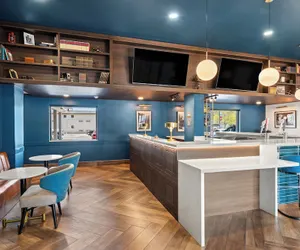 Photo 5 - The Ellsworth Hotel, Ascend Hotel Collection