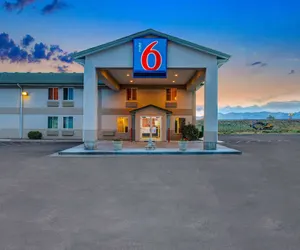 Photo 2 - Motel 6 Beaver, UT