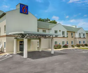 Photo 2 - Motel 6 Gordonville PA - Lancaster PA