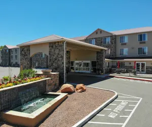 Photo 2 - La Quinta Inn & Suites by Wyndham Moab