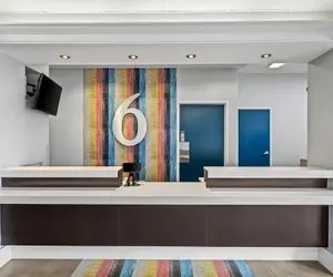 Photo 4 - Motel 6 Killeen, TX