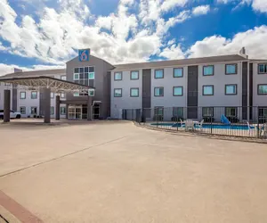 Photo 2 - Motel 6 Killeen, TX